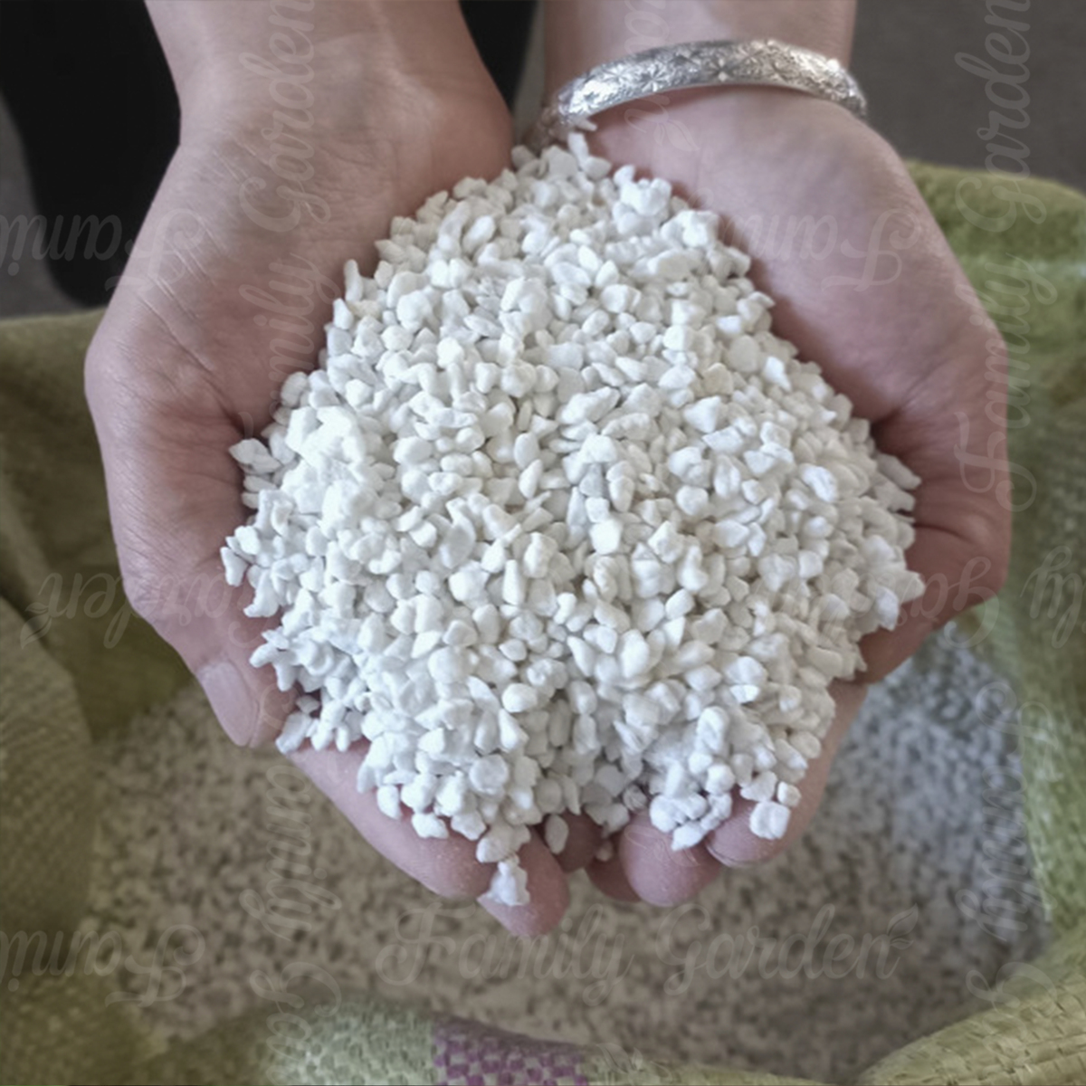 Đá perlite 500gr trồng được nhiều loại cây