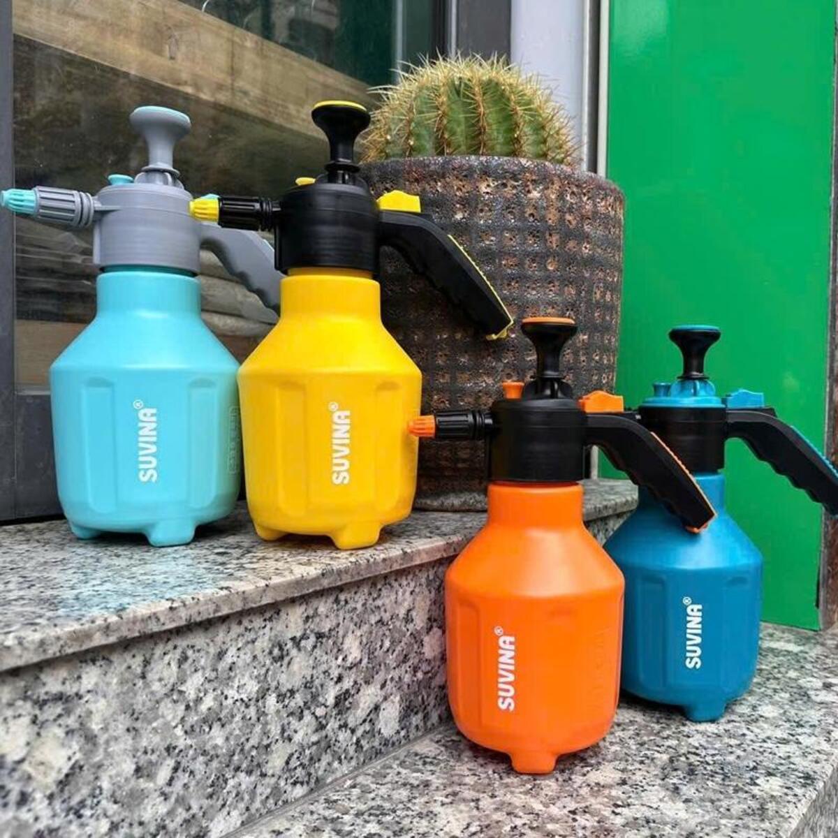 Bình xịt tưới cây 1.5L có 2 chế độ phun sương hoặc tia nước mạnh